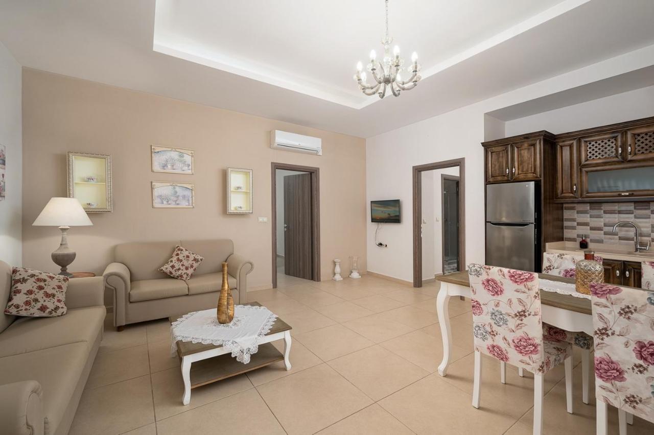 Orelia Cretan Deluxe *