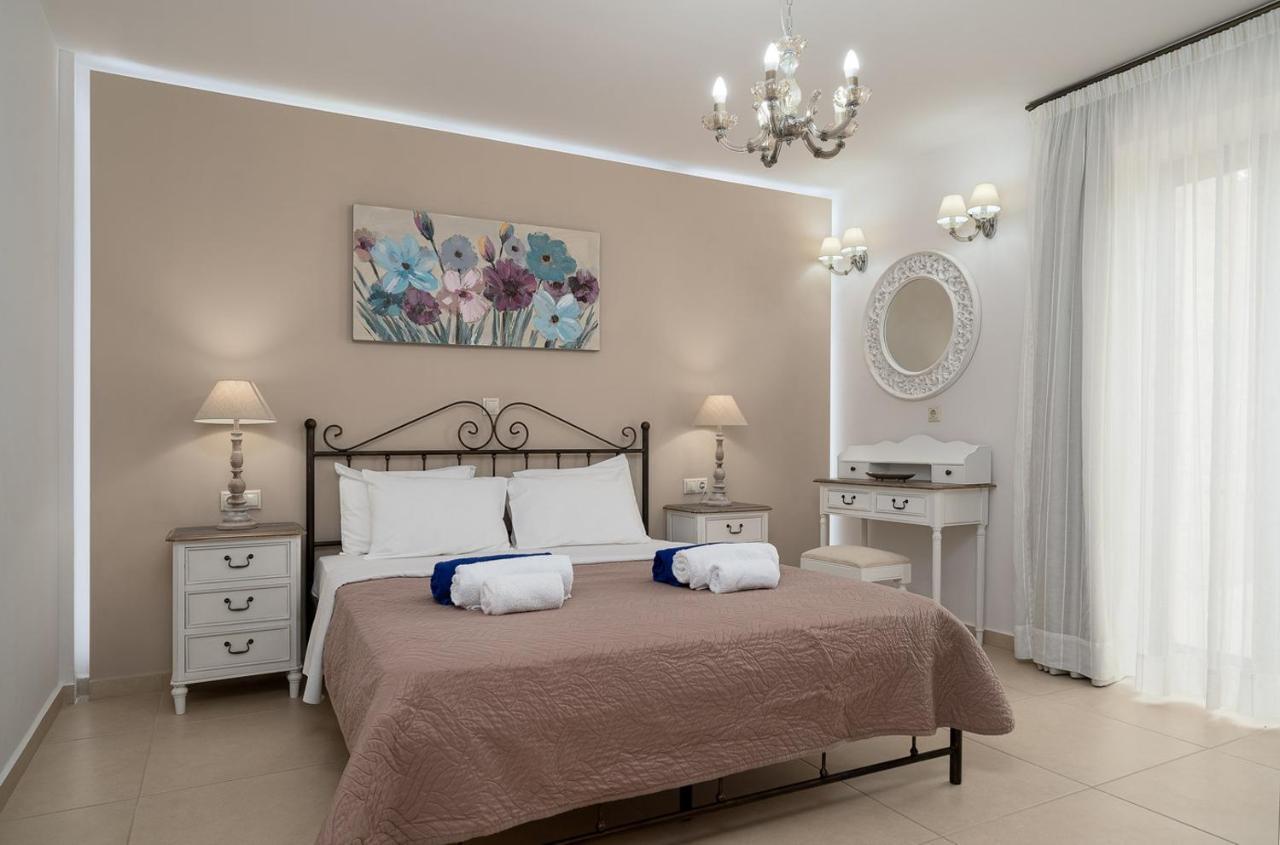 Orelia Cretan Deluxe Apartment *