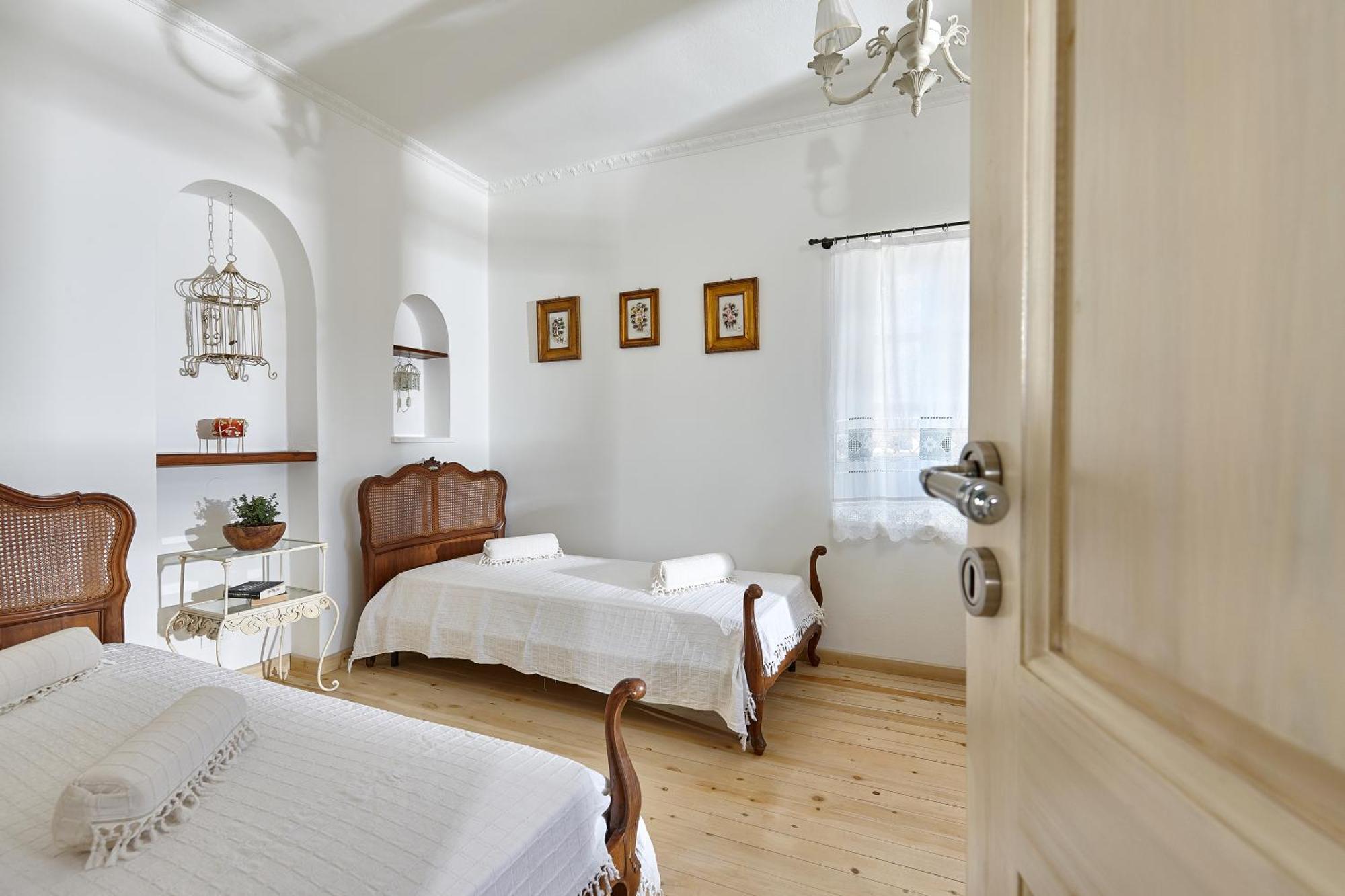 Orelia Cretan Deluxe *