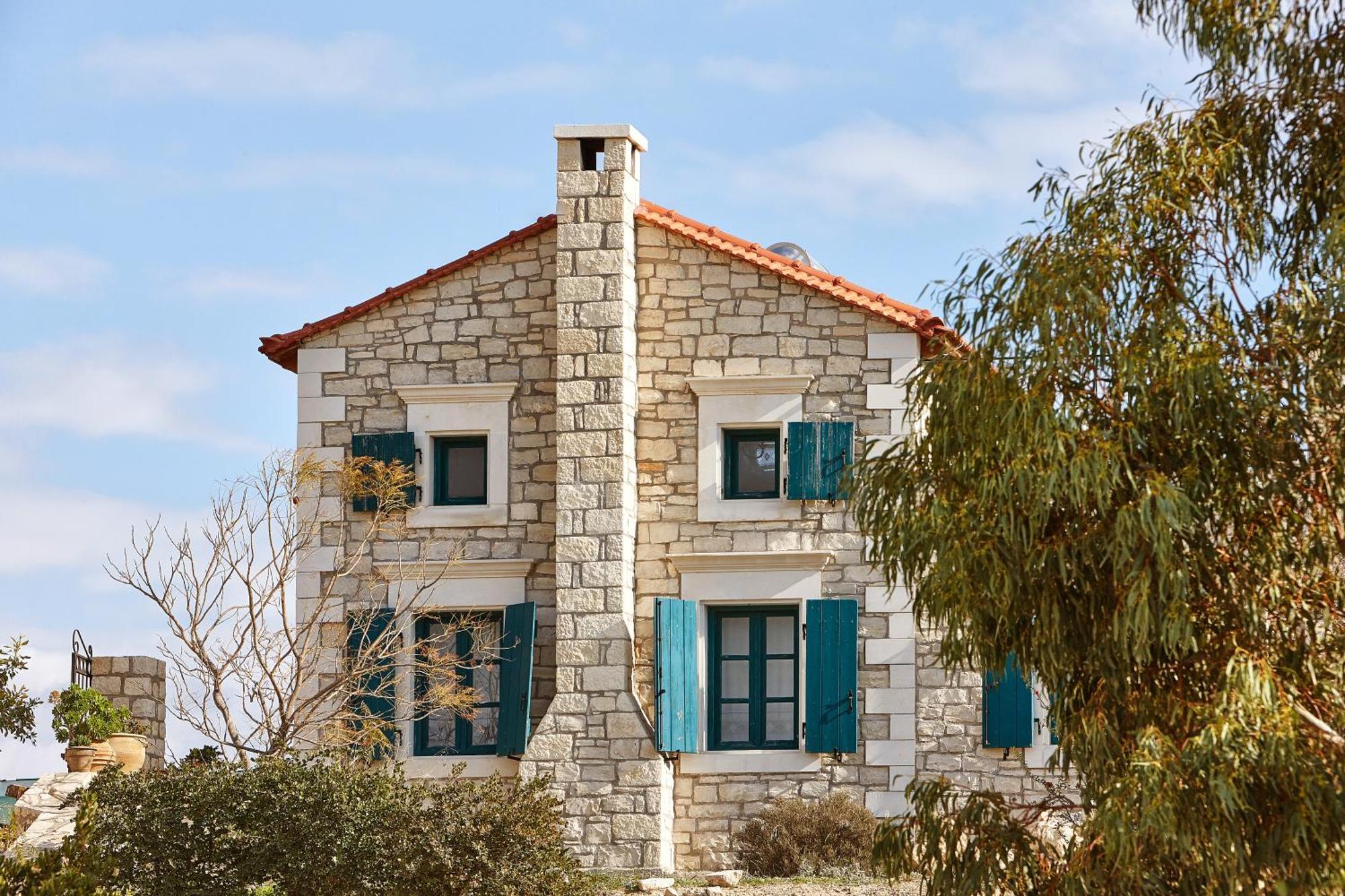 Orelia Cretan Deluxe Kamilari