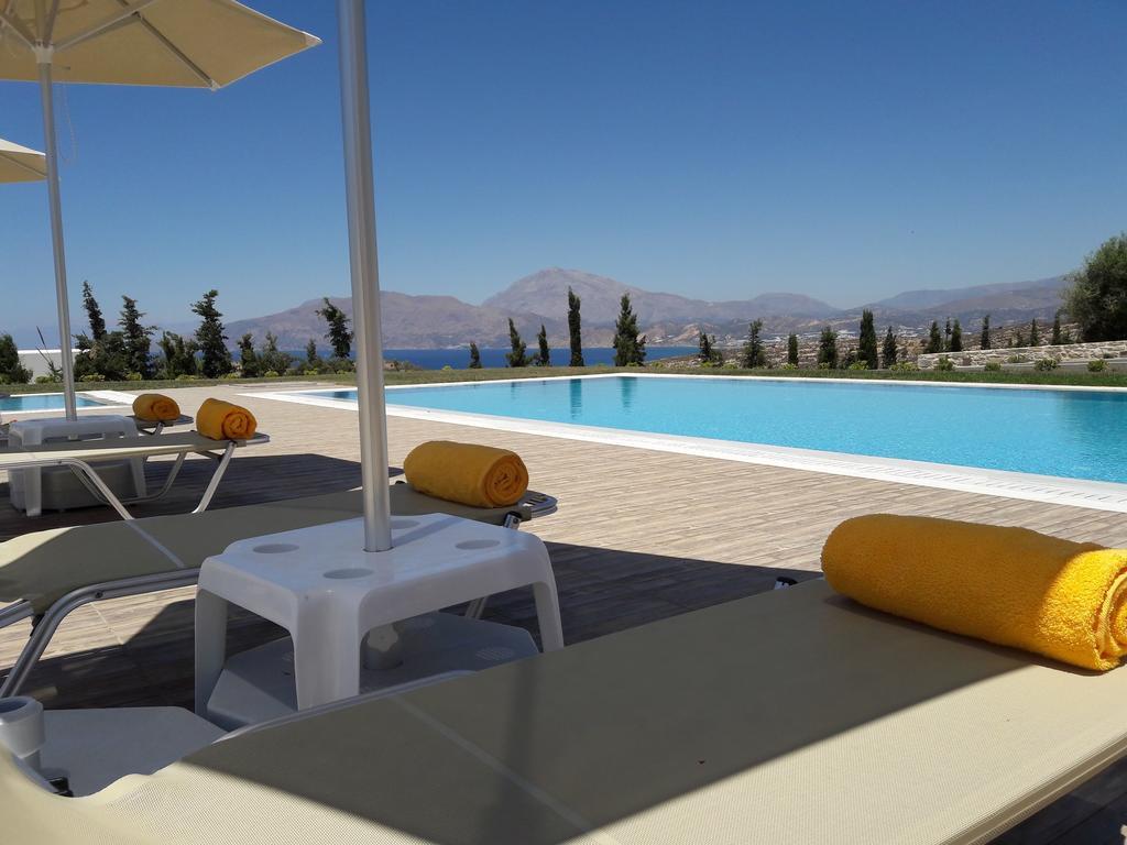 Orelia Cretan Deluxe * Kamilárion